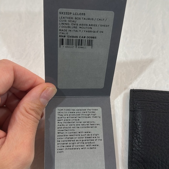 Tom Ford NWT GRAIN LEATHER CLASSIC CARDHOLDER Black - Picture 6 of 6